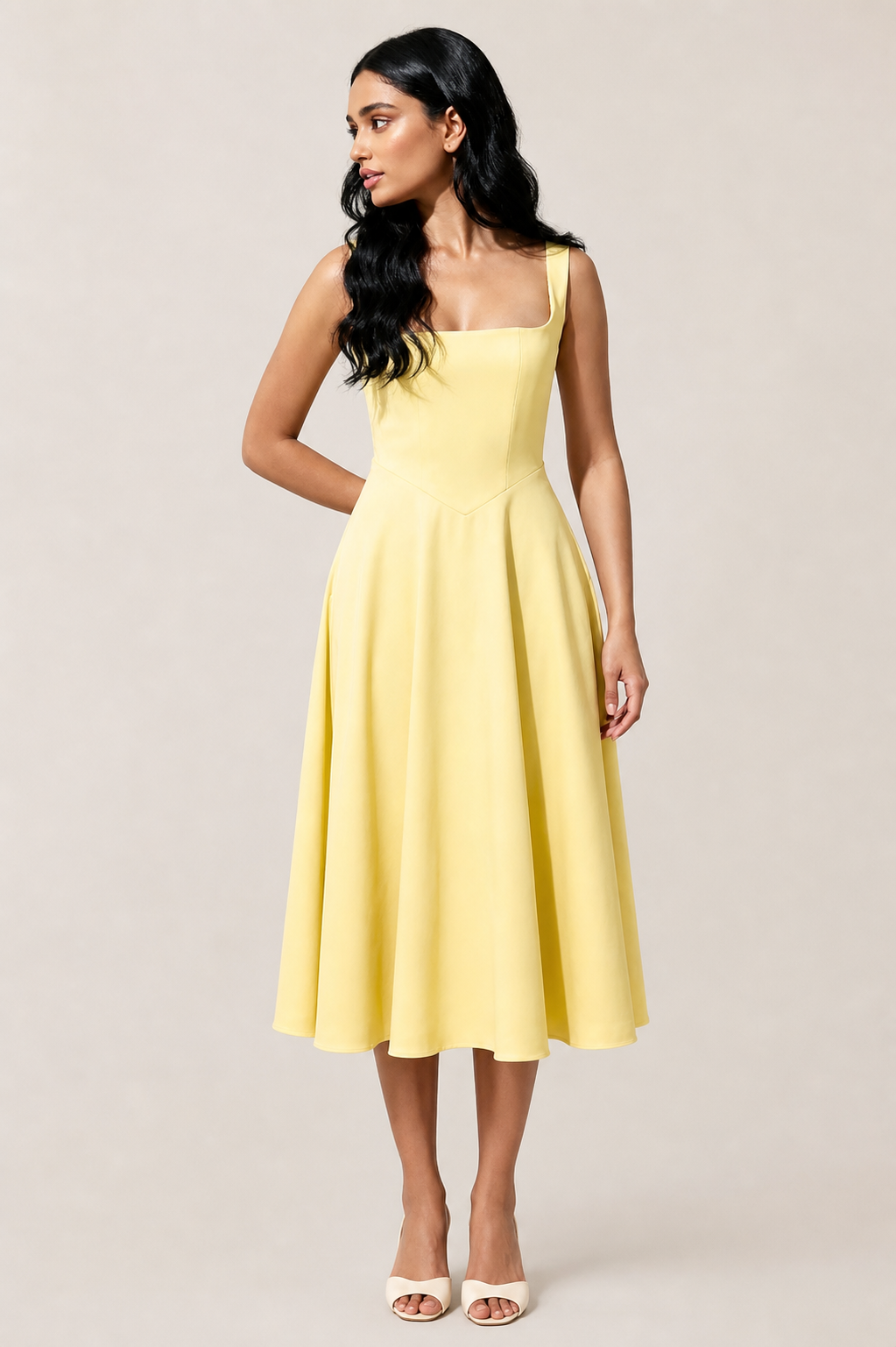 Gracen — Women's Flowing Midi Dress