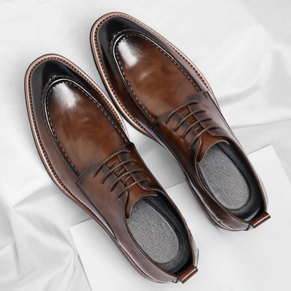 The Lorenzio Oxford Shoes with Polished Leather Refinement