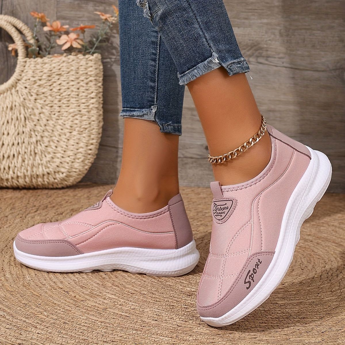 Lightweight - Comfortable Women's Sneakers