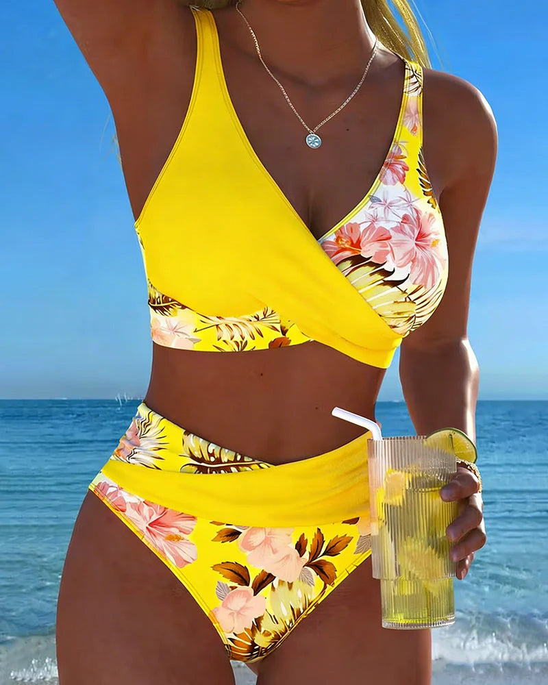 Florèa — Contrast Floral Split Bikini Set