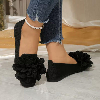 Women's Floral Mary Jane Shoes - Comfortable Flat Heel