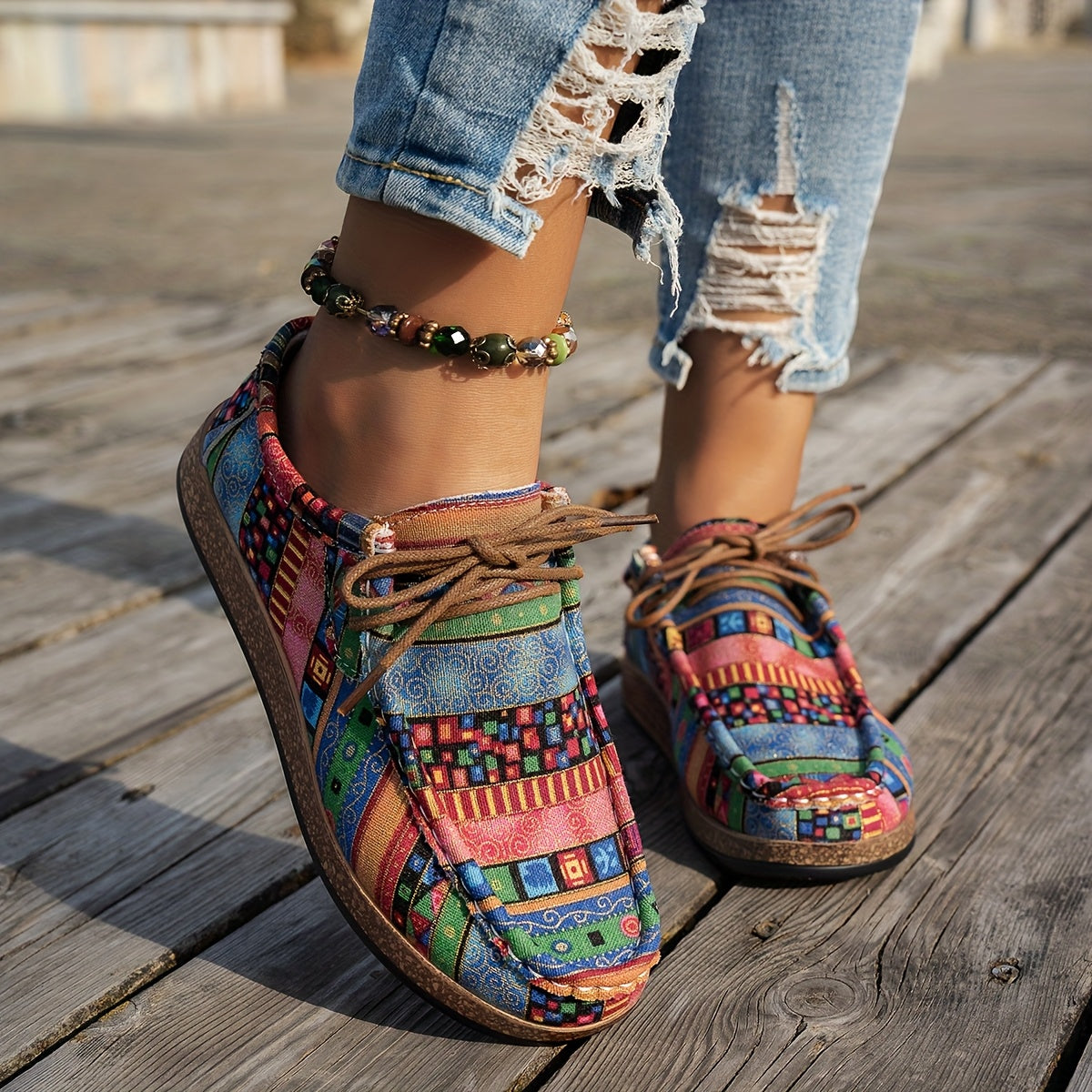 Women's lightweight, and comfortable sports shoes