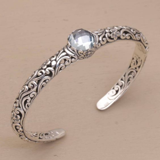 Open Vintage - Unique Silver Bracelet with Zirconia