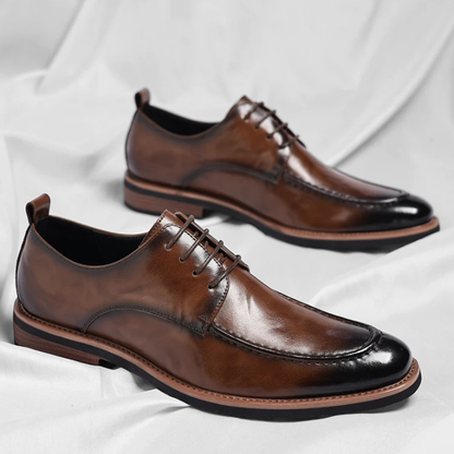 The Lorenzio Oxford Shoes with Polished Leather Refinement