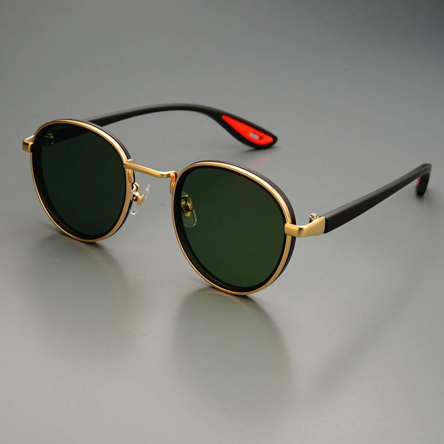 Carson Rift — Vintage Round Sunglasses