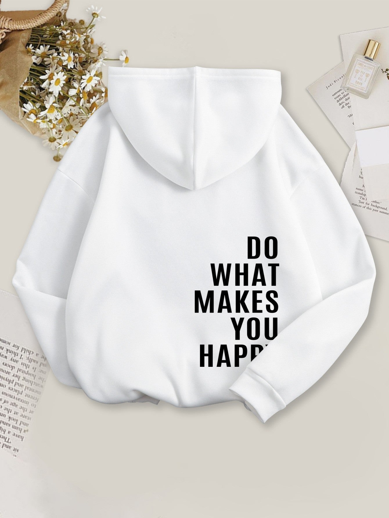 Happy Hoodie – Soft Everyday Comfort