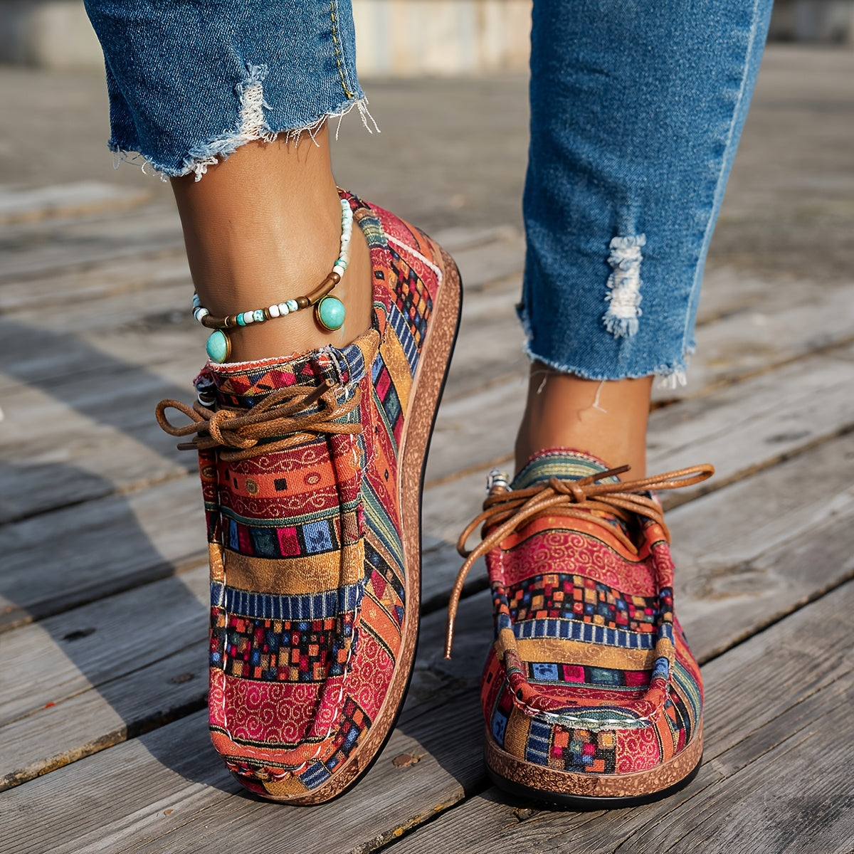 Women's lightweight, and comfortable sports shoes