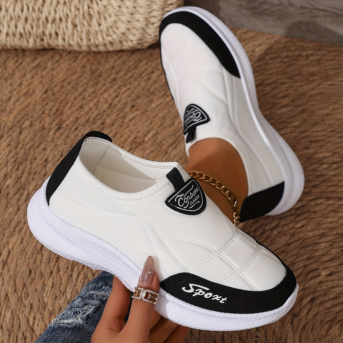 Lightweight - Comfortable Women's Sneakers