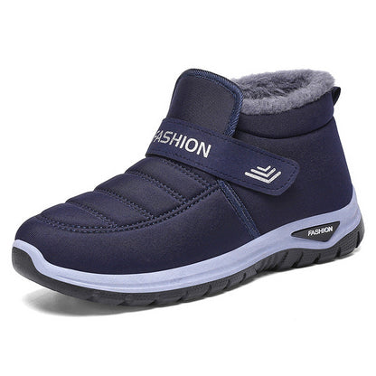 Lace-free slip-on sneakers for winter